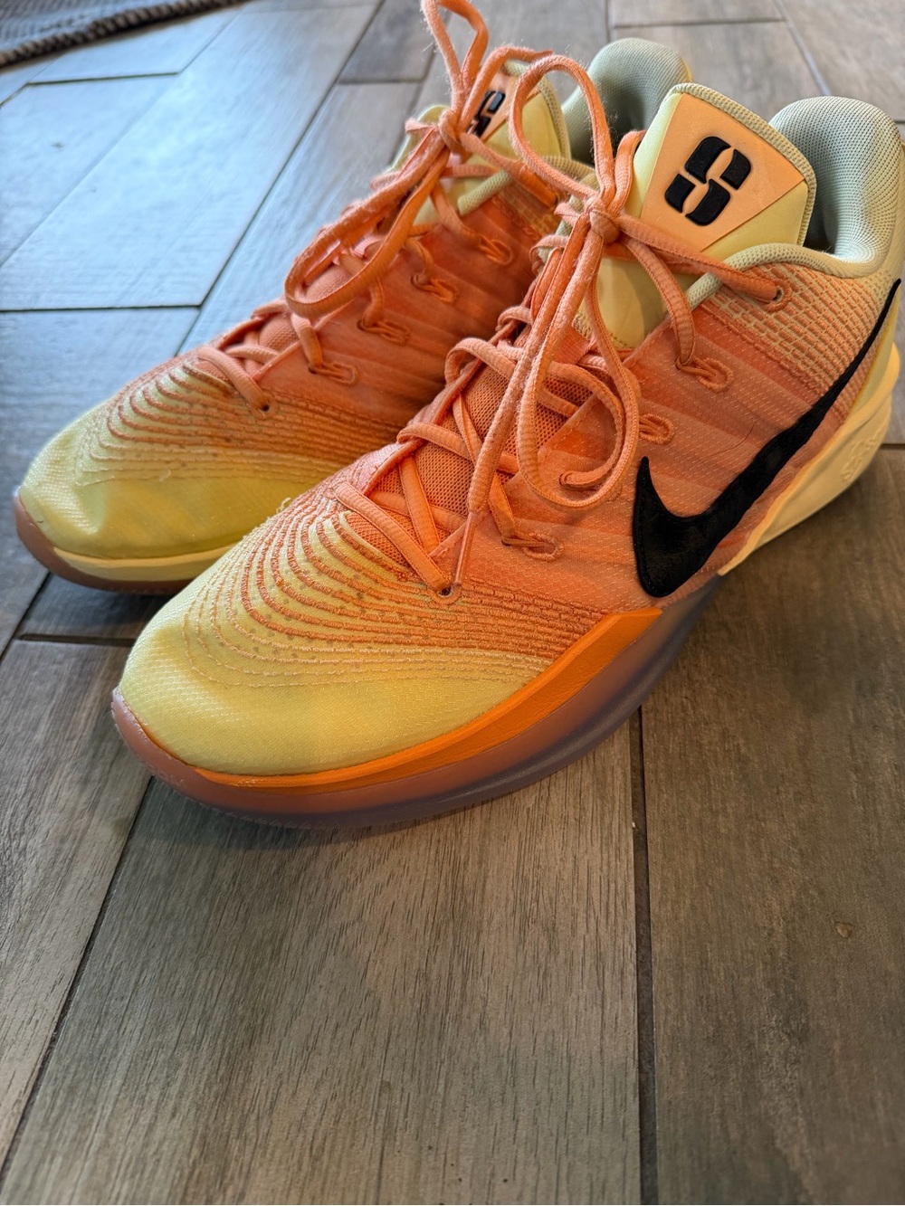 Nike Sabrina 3s